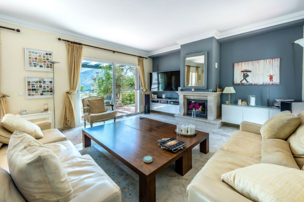Detached Villa Coín Málaga - image 11
