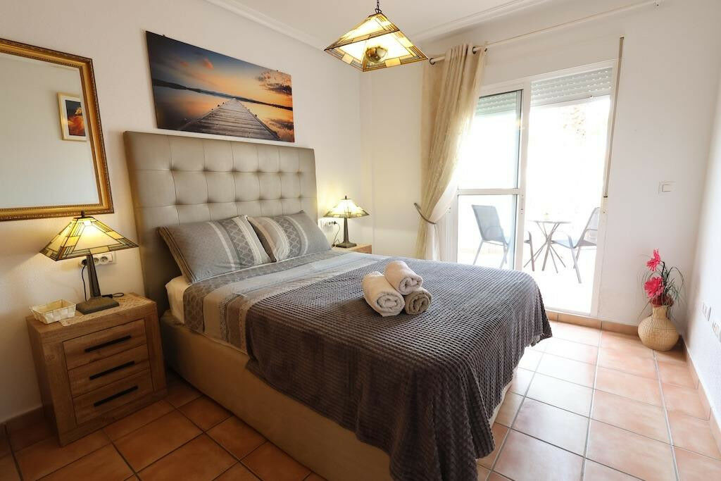 Detached Villa Cabo Roig Alicante - image 11