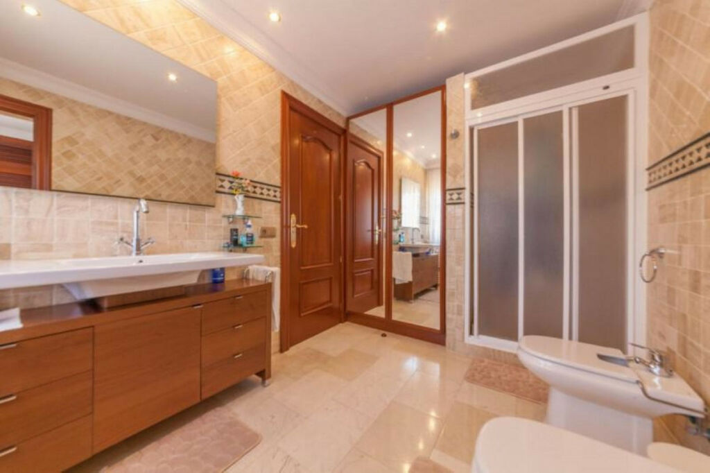 Semi-Detached House Puerto de Cabopino Málaga - image 11