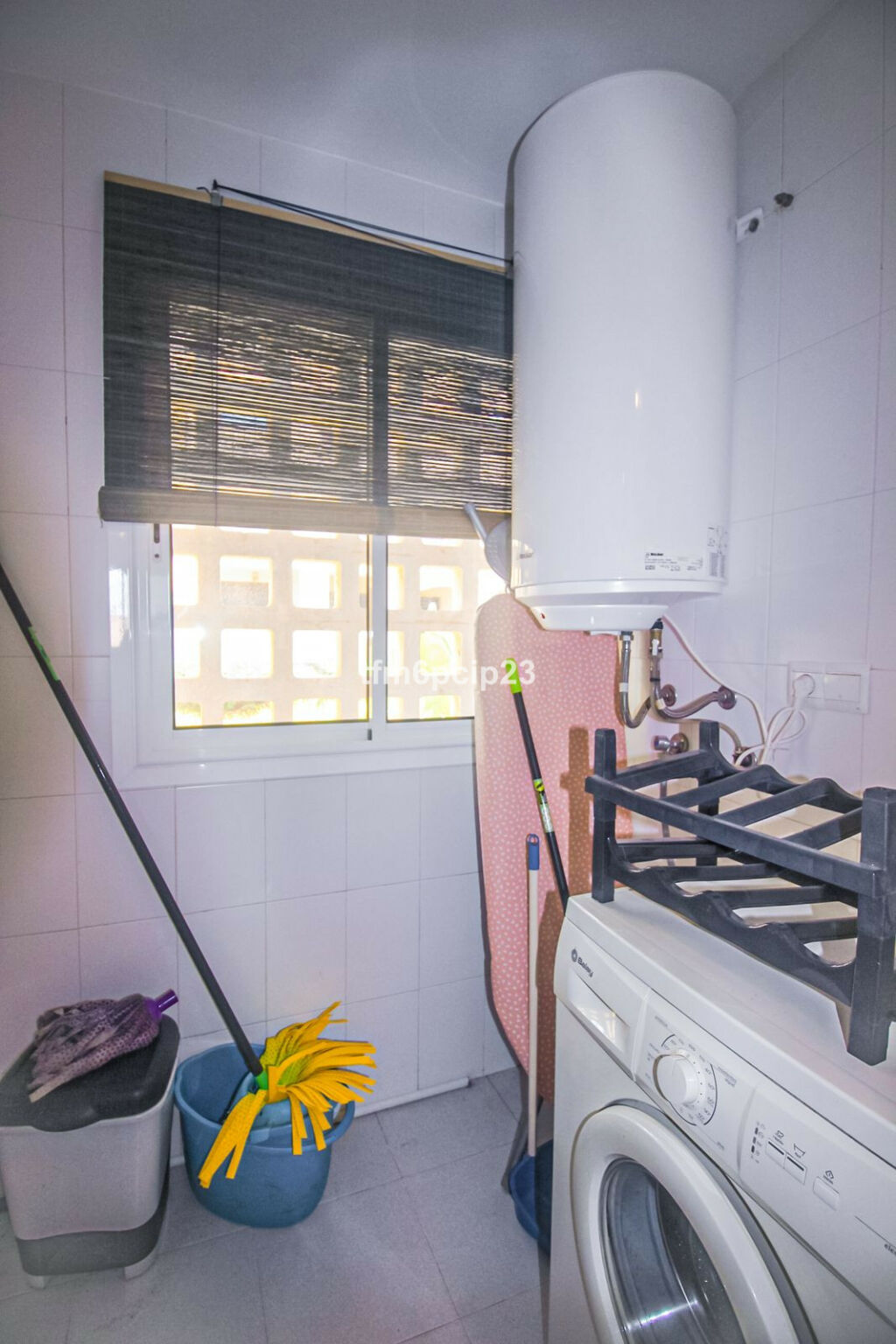 Middle Floor Apartment La Duquesa Málaga - image 11