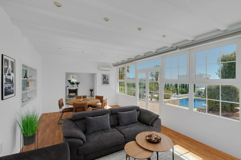 Detached Villa Calpe Alicante - image 12