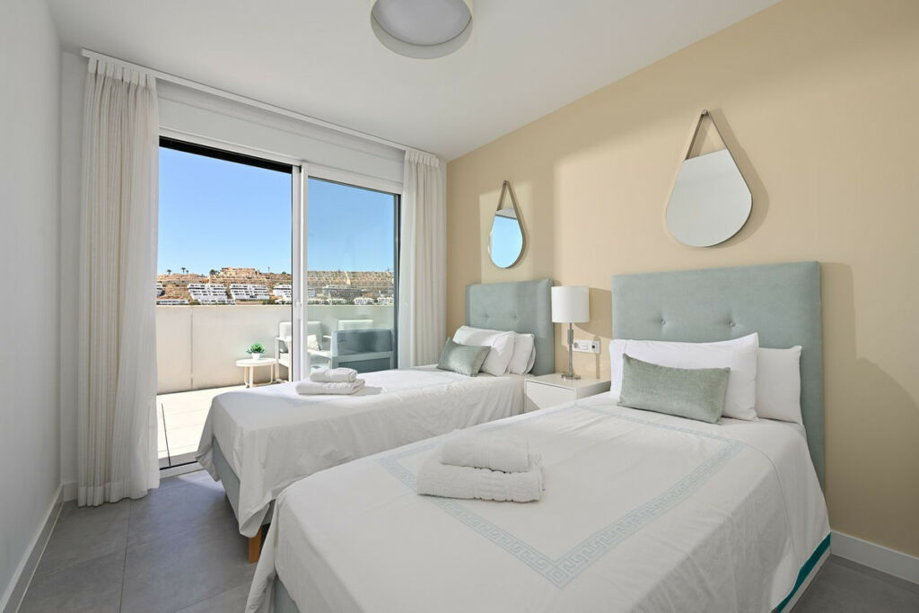 Penthouse La Cala de Mijas Málaga - image 11