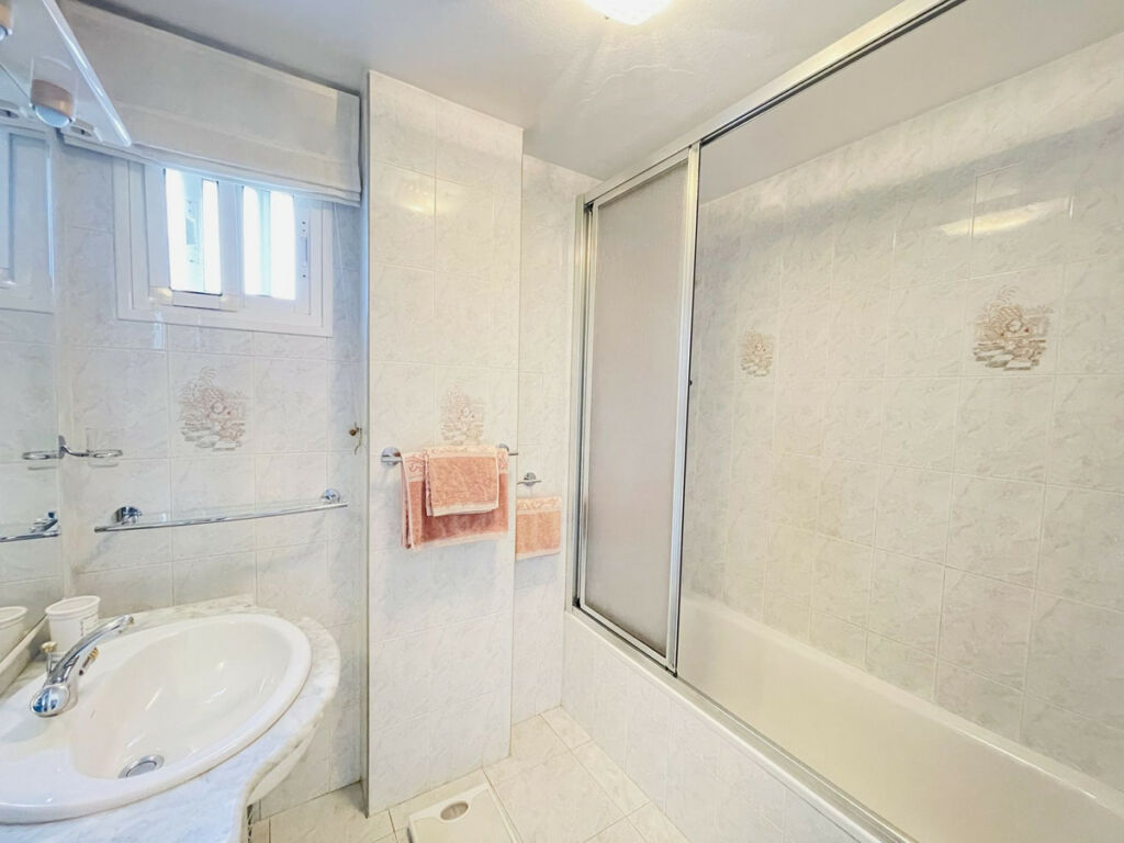 Ground Floor Apartment Riviera del Sol Málaga - image 11