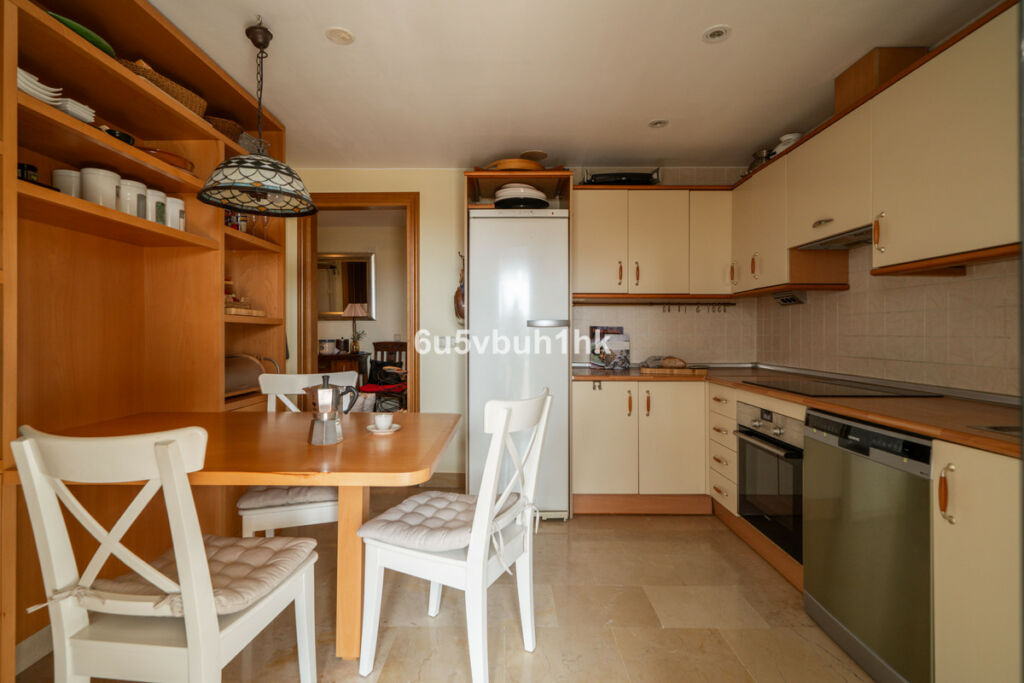 Penthouse San Pedro de Alcántara Málaga - image 11