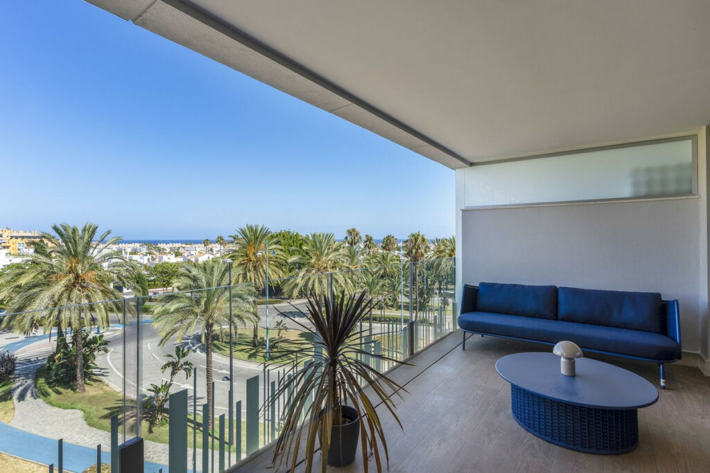Middle Floor Apartment San Pedro de Alcántara Málaga - image 11