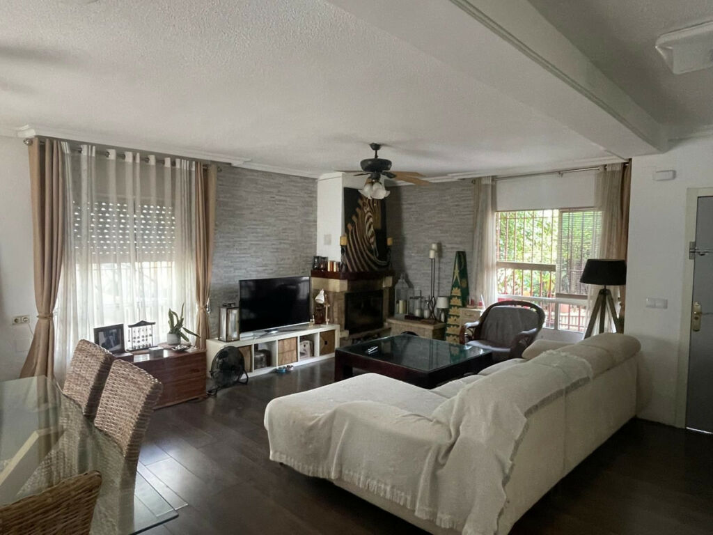 Townhouse Rojales Alicante - image 11