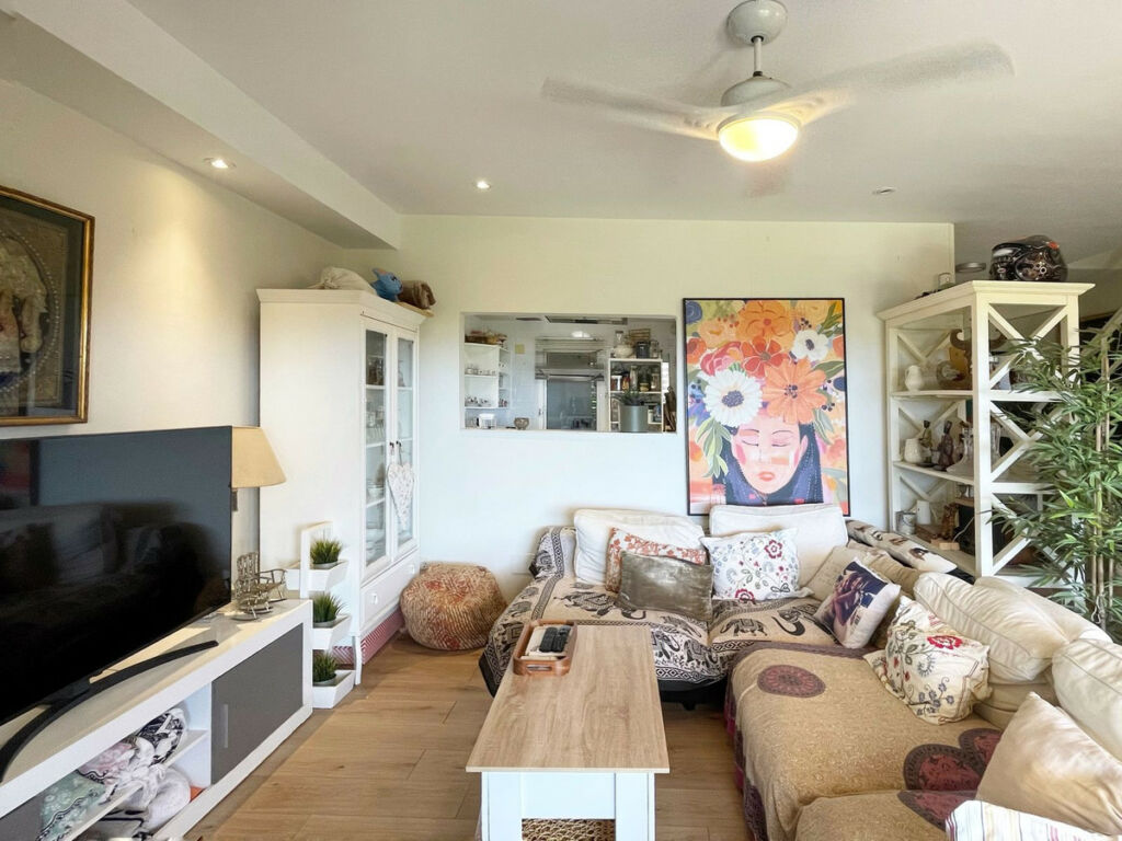 Semi-Detached House Higueron Málaga - image 11