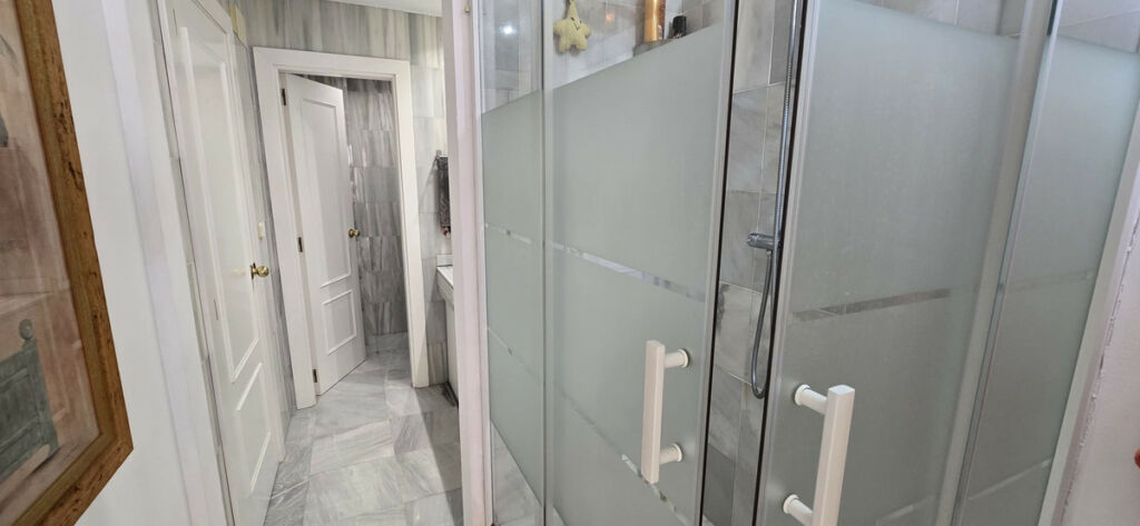 Middle Floor Apartment Marbella Málaga - image 11