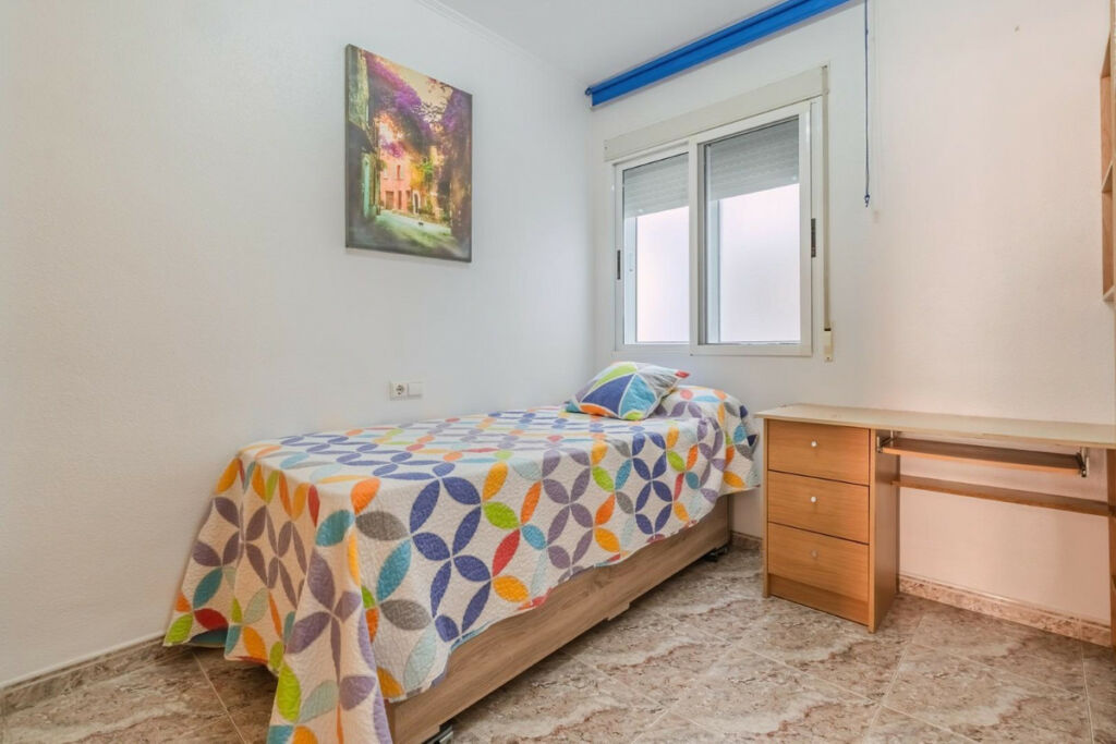 Middle Floor Apartment Playa Del Cura Alicante - image 11