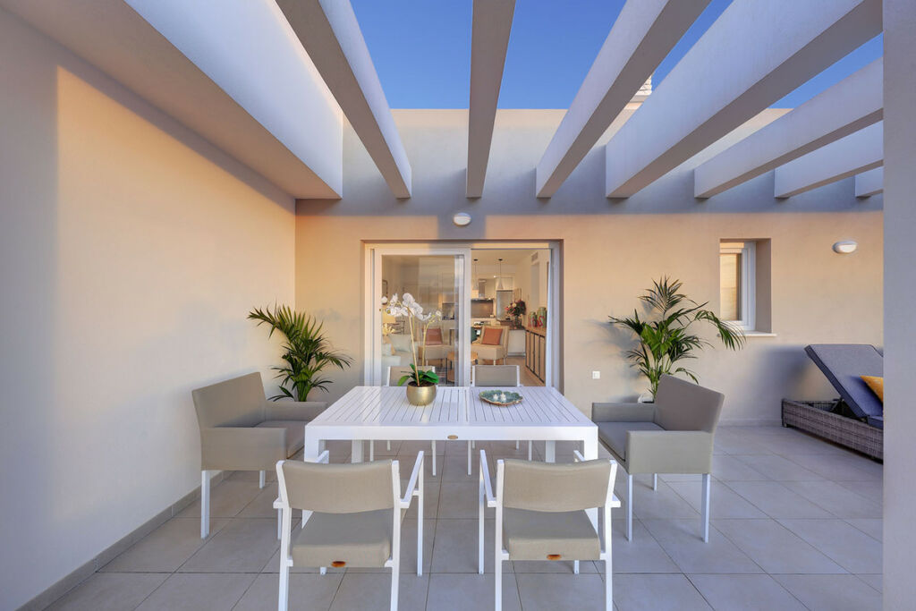 Middle Floor Apartment Marbella Málaga - image 11