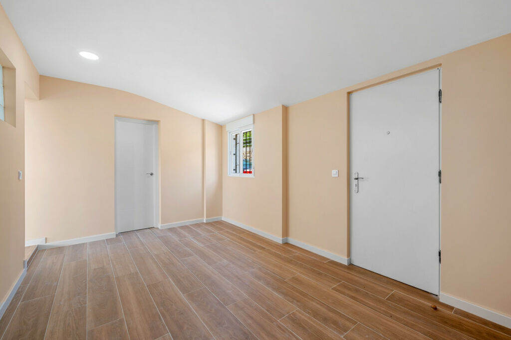 Detached Villa La Nucia Alicante - image 11