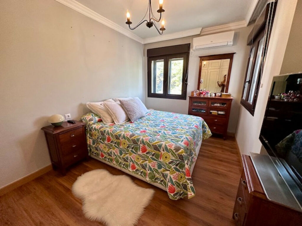 Top Floor Apartment Estepona Málaga - image 11