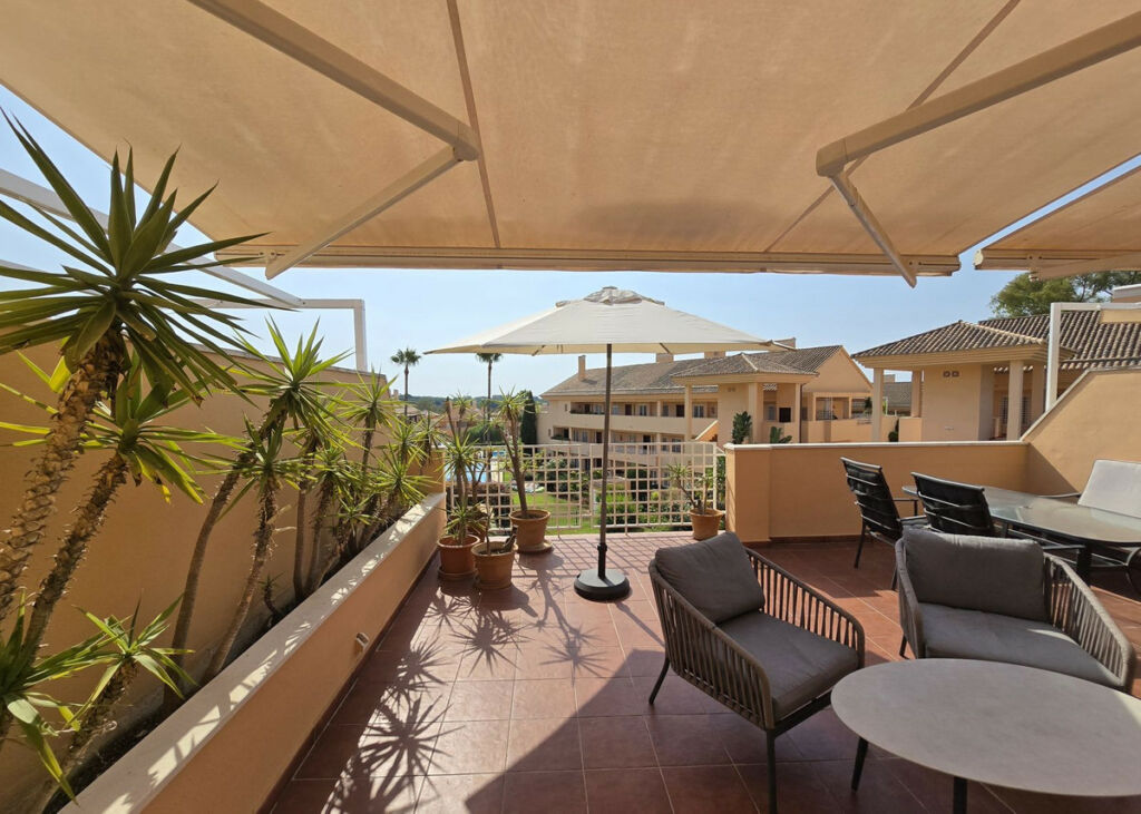 Penthouse Elviria Málaga - image 11