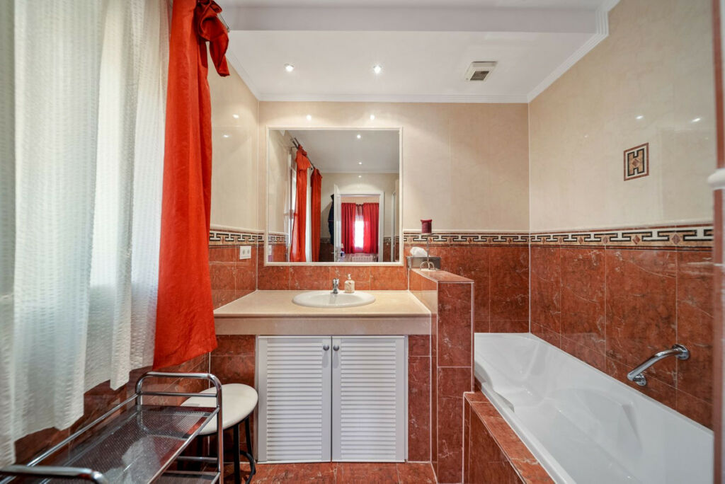 Detached Villa Mijas Málaga - image 11