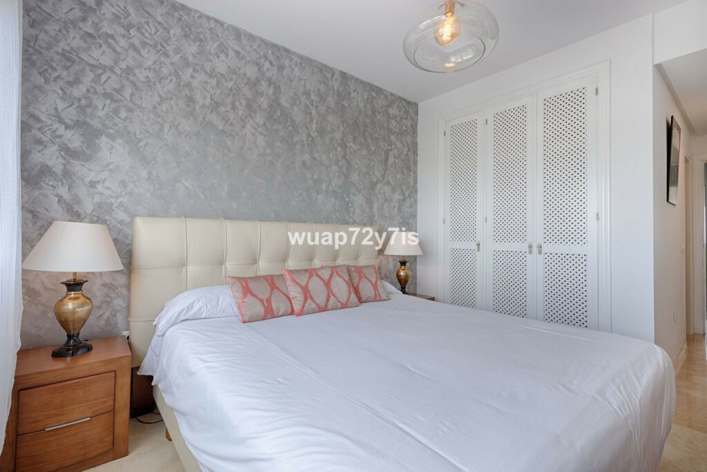 Penthouse Costalita Málaga - image 11