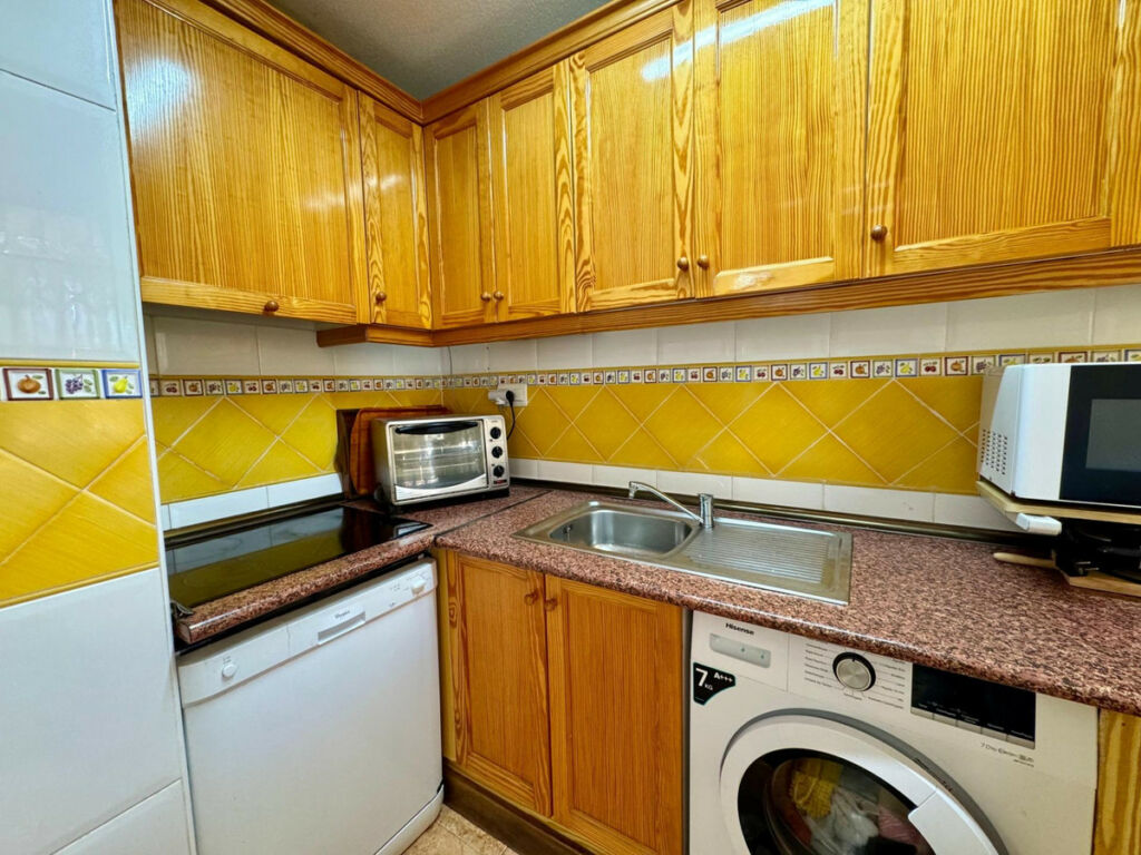Penthouse Torrevieja Alicante - image 11