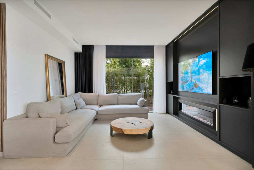 Detached Villa La Cala Golf Málaga - image 11