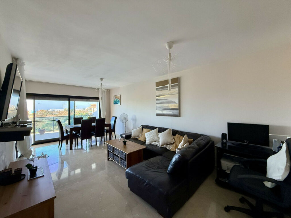 Middle Floor Apartment Riviera del Sol Málaga - image 12