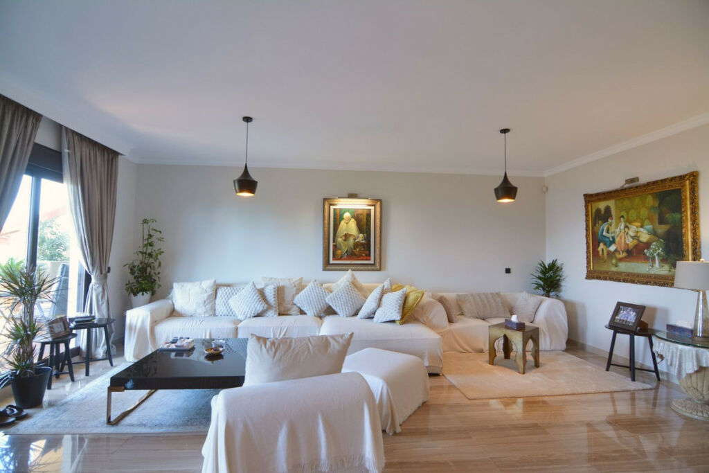 Middle Floor Apartment Fuengirola Málaga - image 12