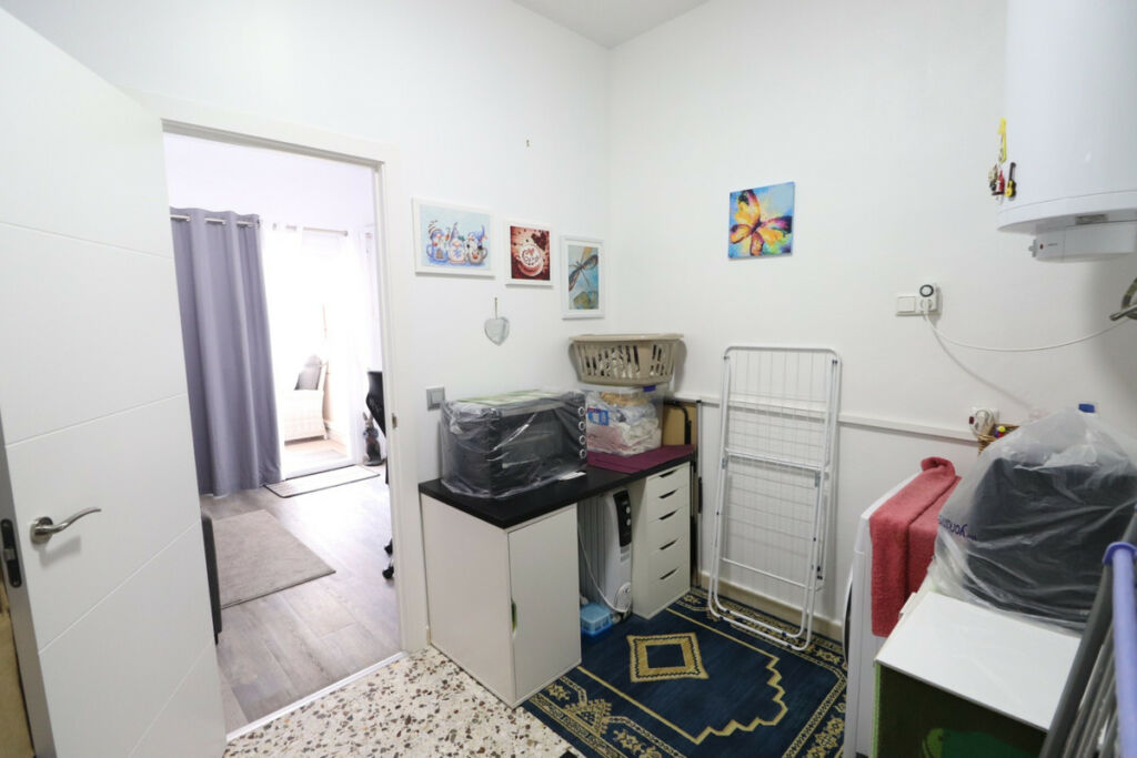 Townhouse Benijofar Alicante - image 12