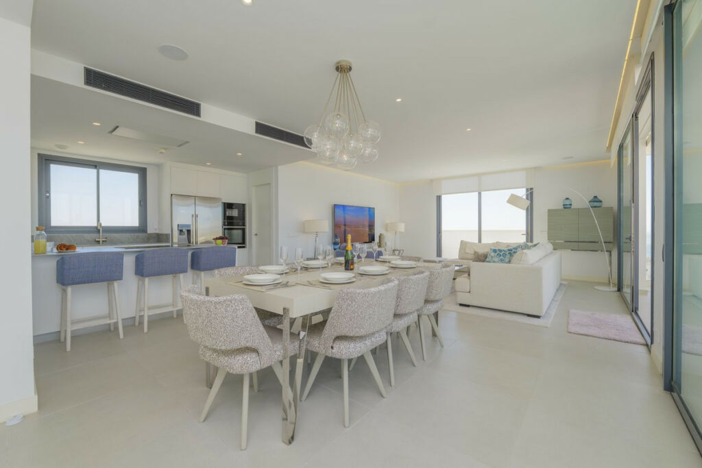 Penthouse Fuengirola Málaga - image 12