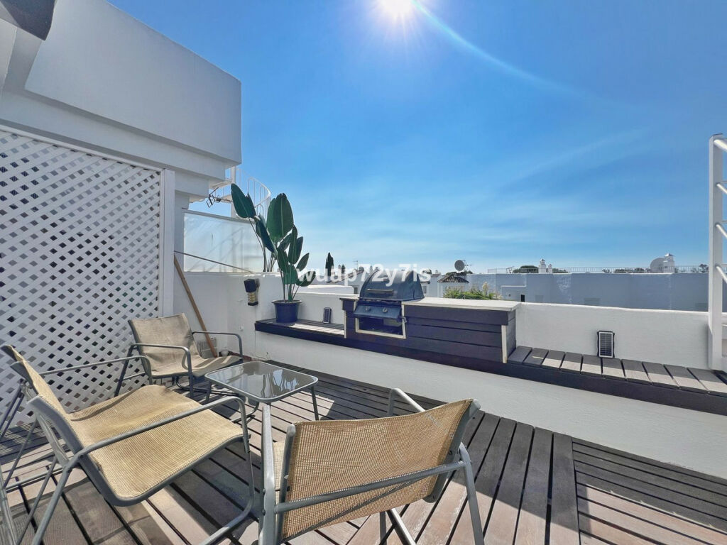 Penthouse El Paraiso Málaga - image 13
