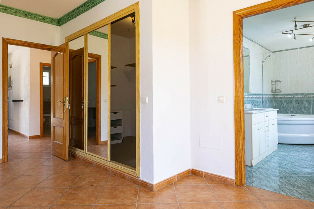 Detached Villa Mijas Málaga - image 12