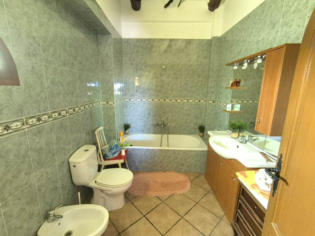 Detached Villa Novelda Alicante - image 12