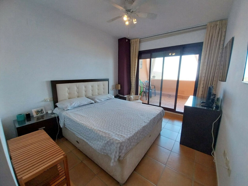 Middle Floor Apartment Calahonda Málaga - image 12