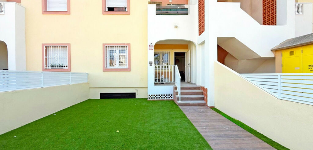 Ground Floor Apartment La Zenia Alicante - image 16