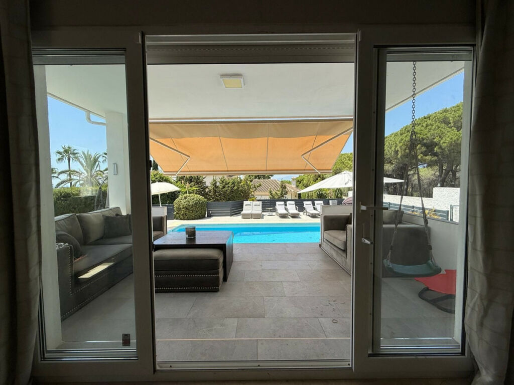 Detached Villa Marbesa Málaga - image 12