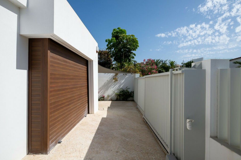 Detached Villa Marbesa Málaga - image 12