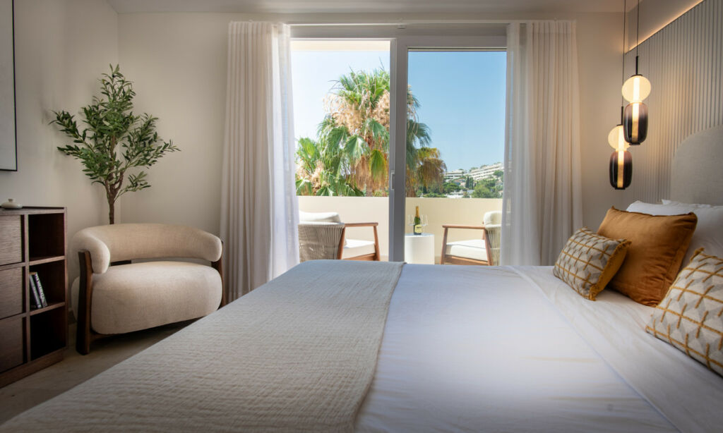 Penthouse Duplex Nueva Andalucía Málaga - image 12