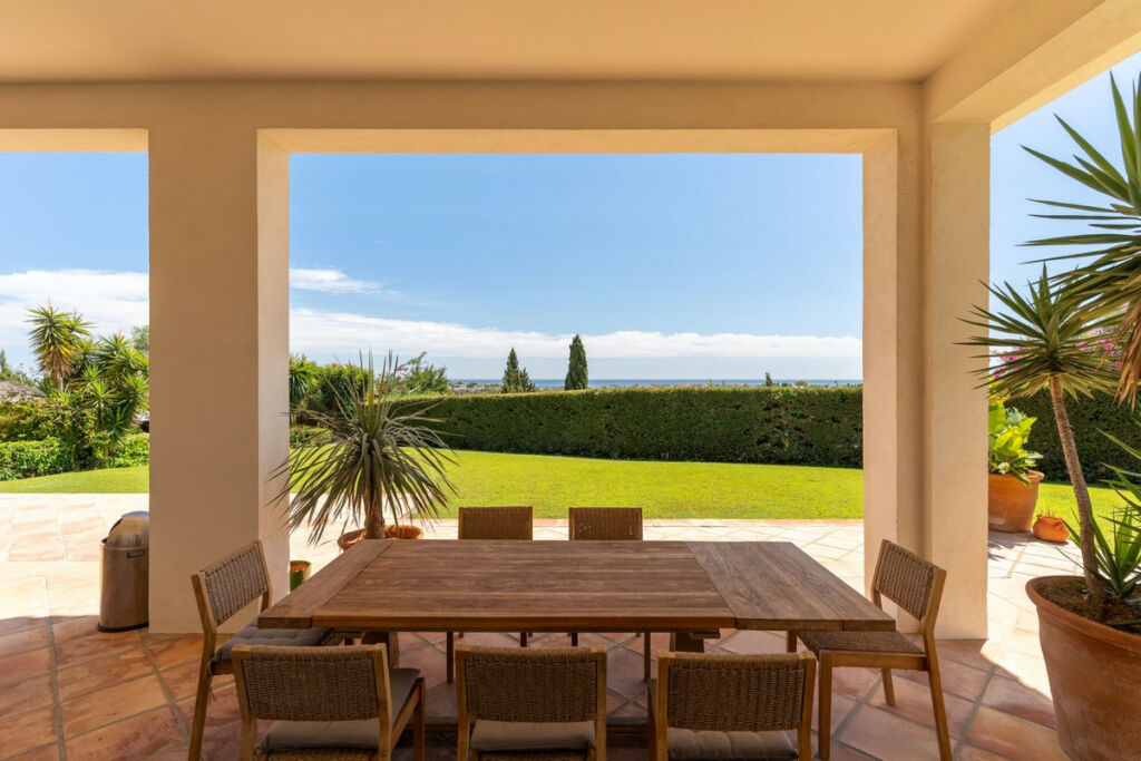 Detached Villa Benahavís Málaga - image 12