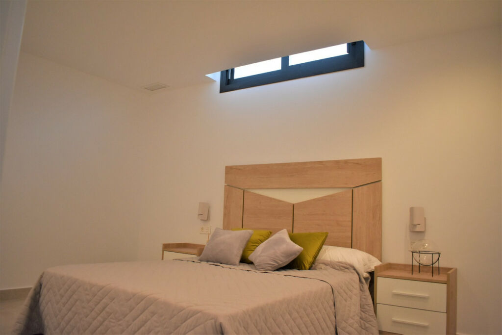 Detached Villa La Campaneta Alicante - image 12