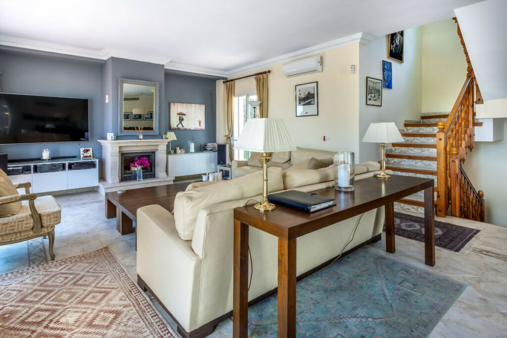 Detached Villa Coín Málaga - image 12