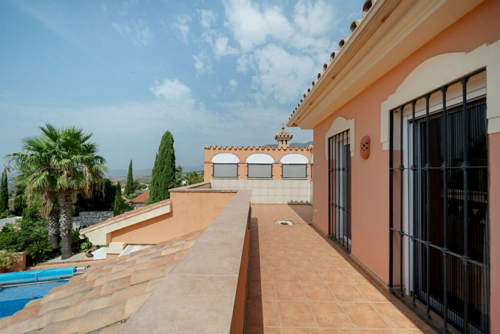 Detached Villa Mijas Málaga - image 12