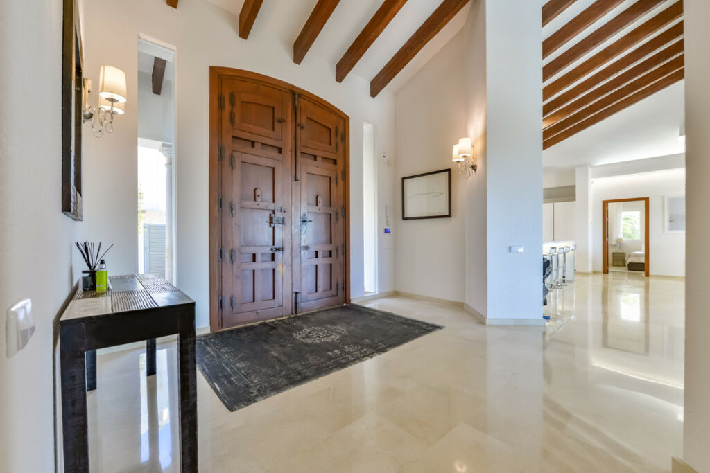 Detached Villa Altea Alicante - image 12