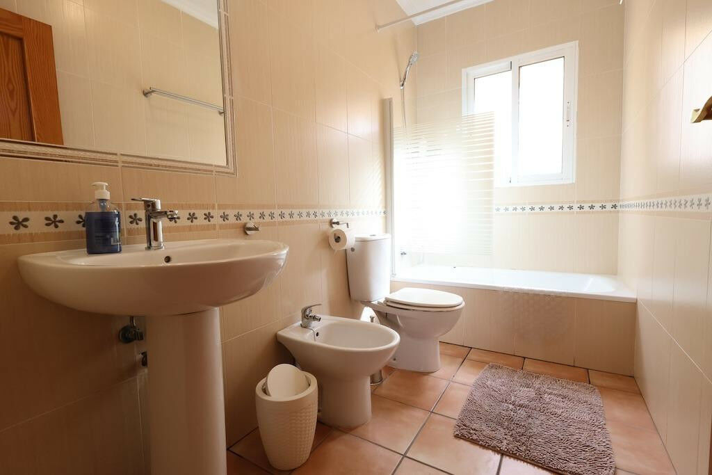 Detached Villa Cabo Roig Alicante - image 12