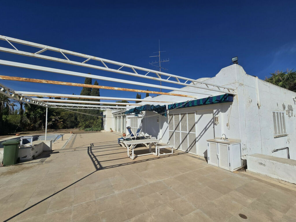 Detached Villa Marbella Málaga - image 12