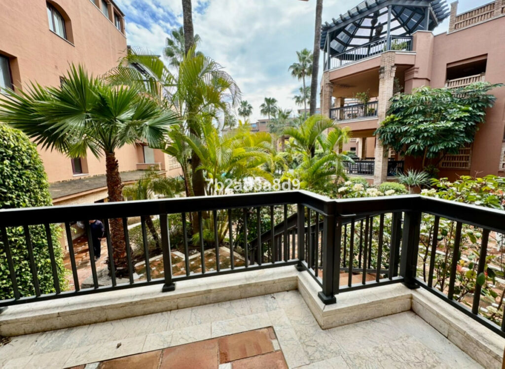 Ground Floor Apartment San Pedro de Alcántara Málaga - image 12