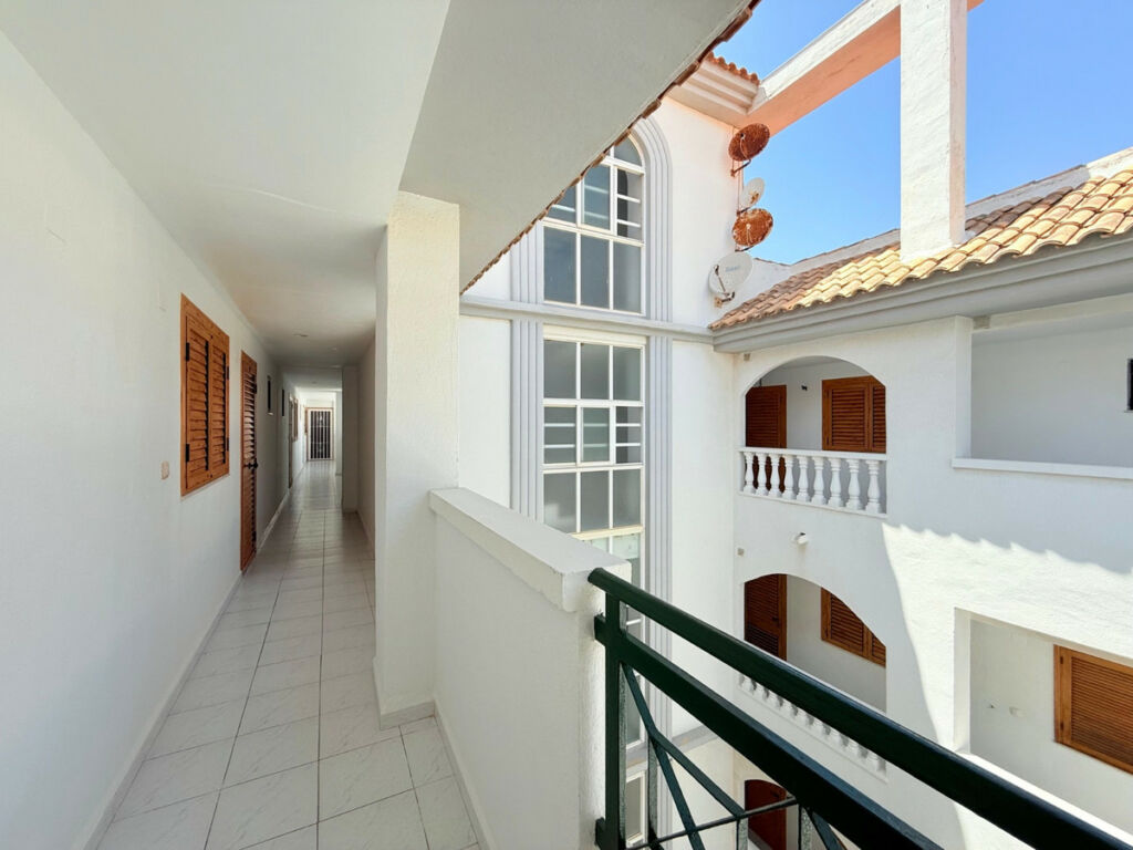 Middle Floor Apartment La Mata Alicante - image 12