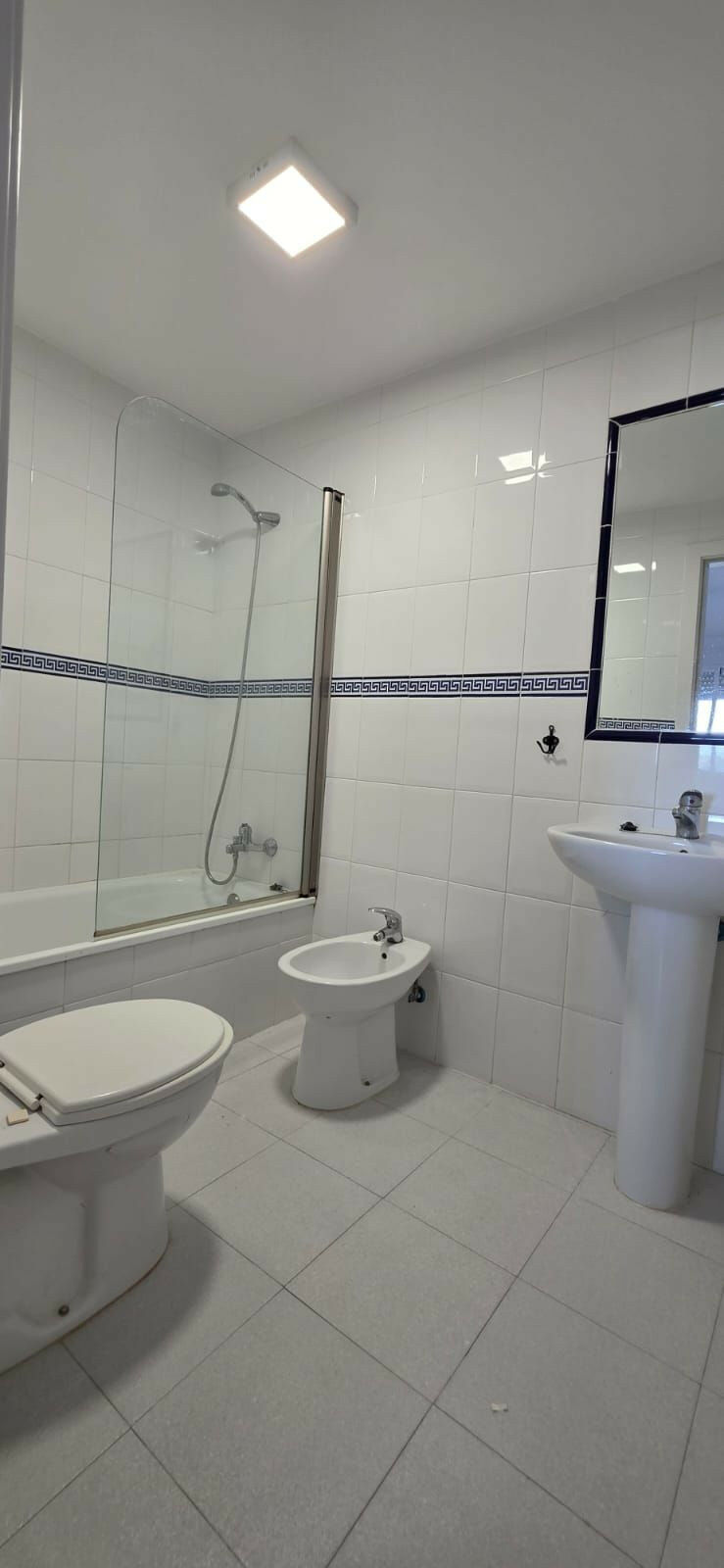 Middle Floor Apartment Casares Málaga - image 12