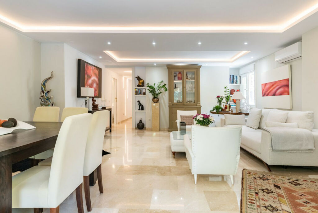 Middle Floor Apartment Marbella Málaga - image 12