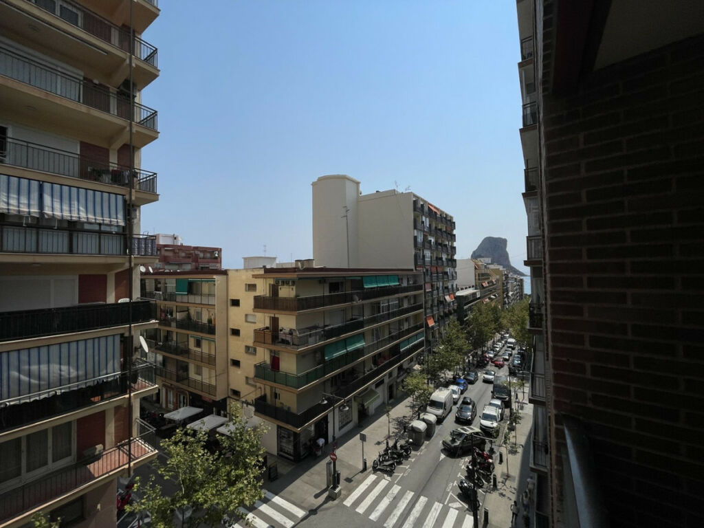 Middle Floor Apartment Calpe Alicante - image 12