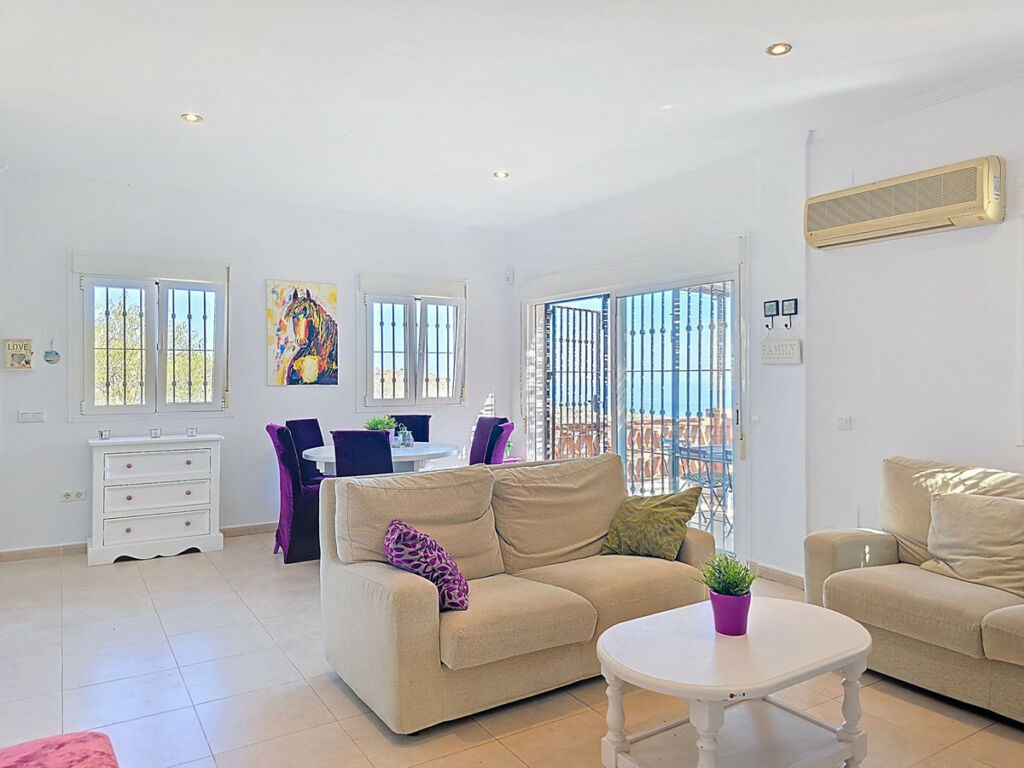 Detached Villa Arenas Málaga - image 12