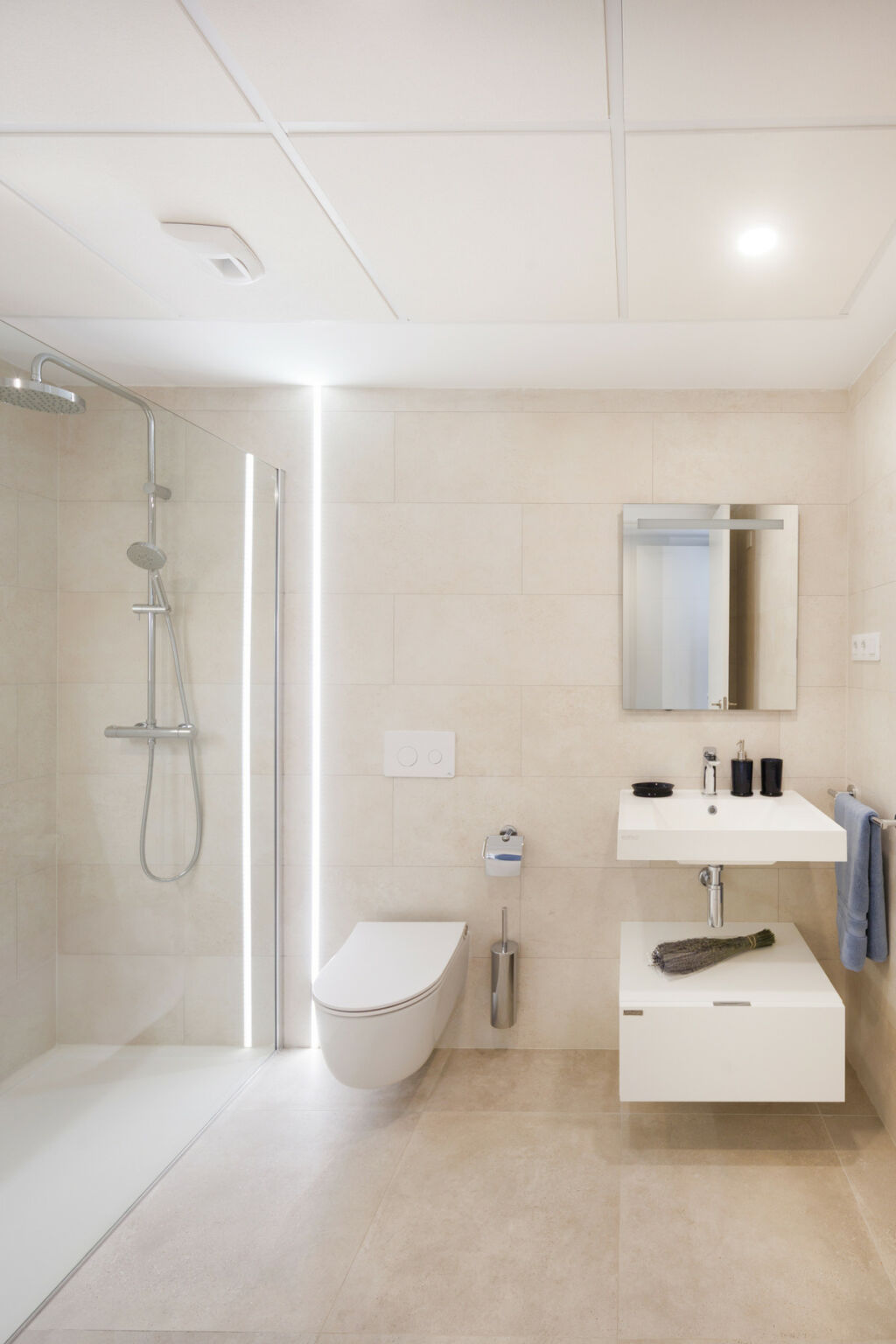 Middle Floor Apartment Fuengirola Málaga - image 12