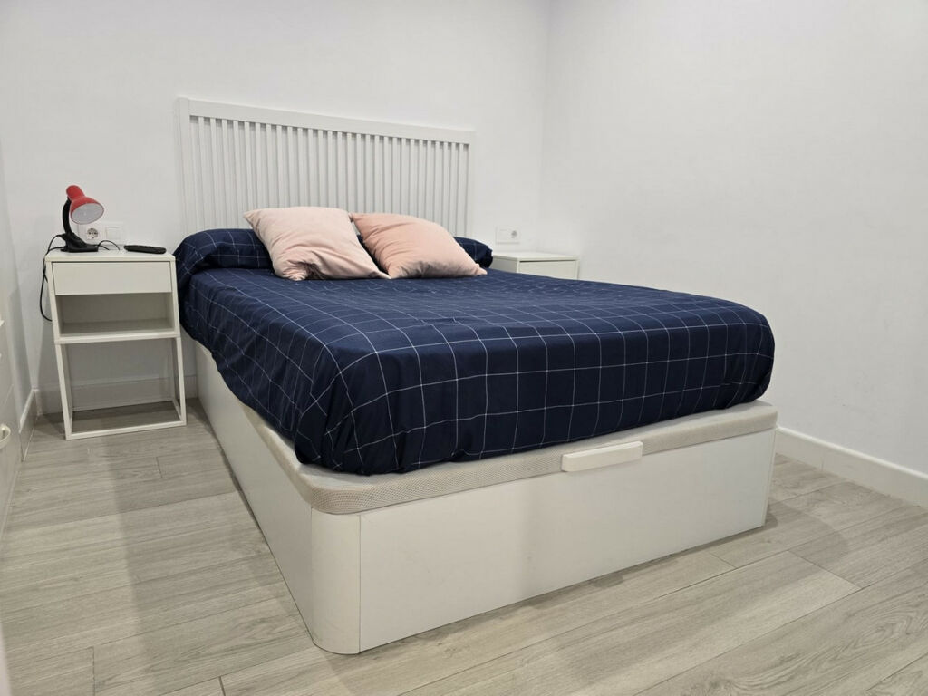 Middle Floor Apartment Fuengirola Málaga - image 12
