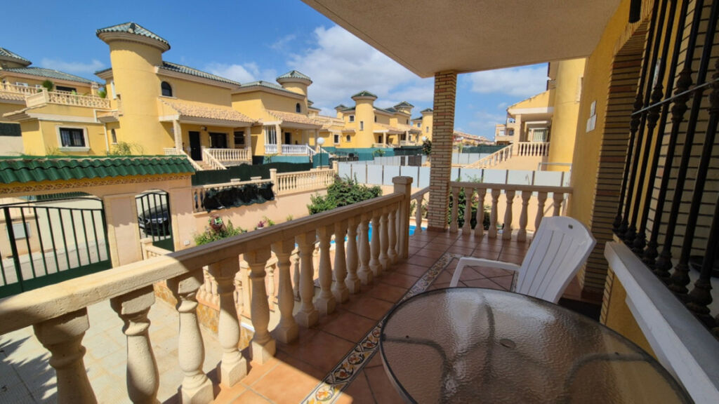 Detached Villa Orihuela Alicante - image 12