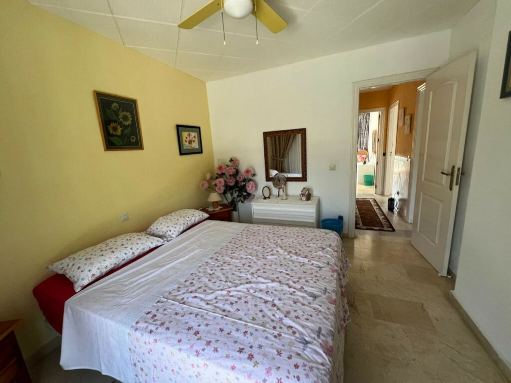 Townhouse Atalaya Málaga - image 12